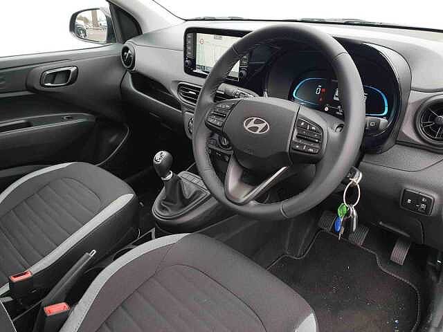 Hyundai I10 1.0 [63] Advance 5dr [Nav] Black