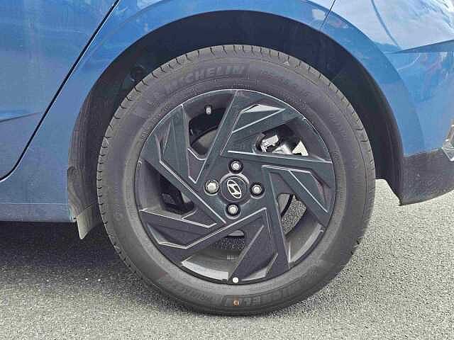 Hyundai I20 1.0T GDi 90 Black Line 5dr Blue