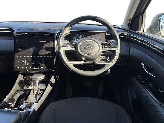 Hyundai TUCSON 1.6 TGDi 48V MHD SE Connect 5dr 2WD DCT Silver