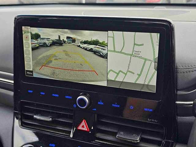 Hyundai IONIQ 1.6 GDi Hybrid Premium 5dr DCT Grey