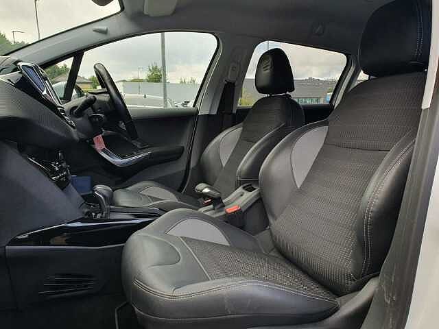 Peugeot 2008 1.2 PureTech 110 Allure 5dr EAT6