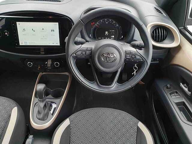 Toyota Aygo X 1.0 VVT-i Edge 5dr Auto