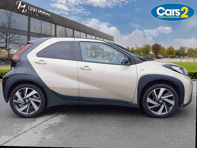 Toyota Aygo X 1.0 VVT-i Edge 5dr Auto