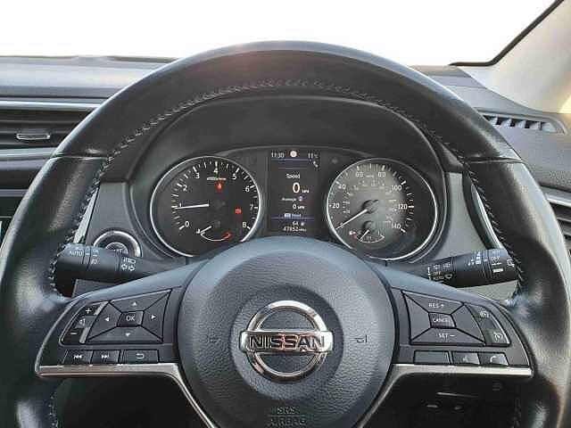 Nissan Qashqai 1.3 DiG-T N-Connecta 5dr