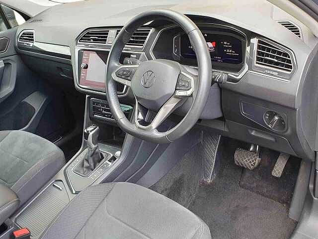 Volkswagen Tiguan 2.0 TDI Elegance 5dr DSG