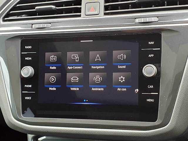 Volkswagen Tiguan 2.0 TDI Elegance 5dr DSG