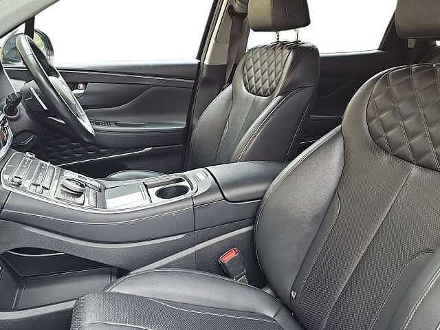 Hyundai SANTA FE 1.6 TGDi Hybrid Premium 5dr Auto Black