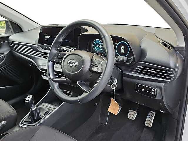 Hyundai BAYON 1.0 TGDi 48V MHEV Premium 5dr White