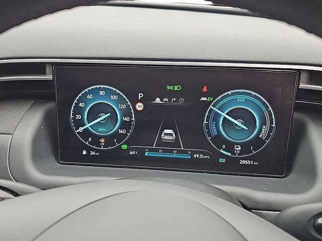 Hyundai TUCSON 1.6 TGDi Hybrid 230 SE Connect 5dr 2WD Auto Red