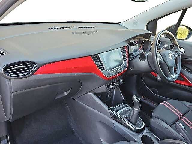 Vauxhall Crossland 1.2 SRi Nav 5dr
