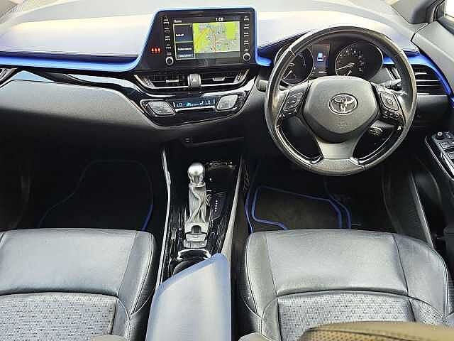 Toyota C-HR 1.8 Hybrid Dynamic 5dr CVT