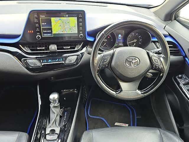 Toyota C-HR 1.8 Hybrid Dynamic 5dr CVT
