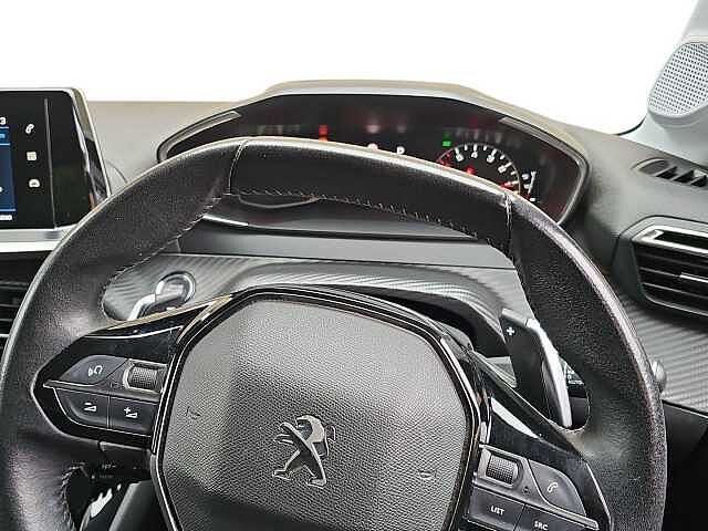 Peugeot 208 1.2 PureTech 100 Allure 5dr EAT8