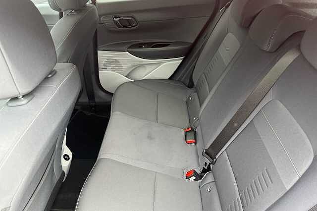 Hyundai BAYON 1.0 TGDi Ultimate 5dr Dragon Red