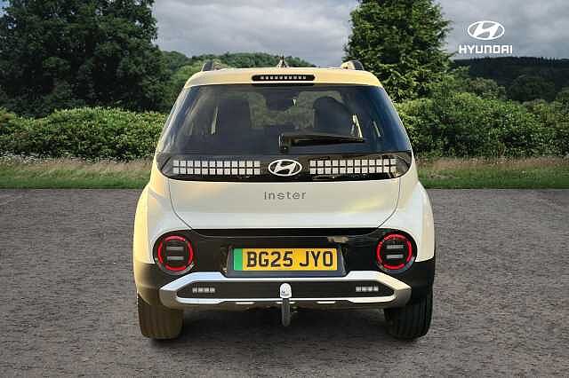 Hyundai INSTER 85kW 02 49kWh 5dr Auto Natural Ivory