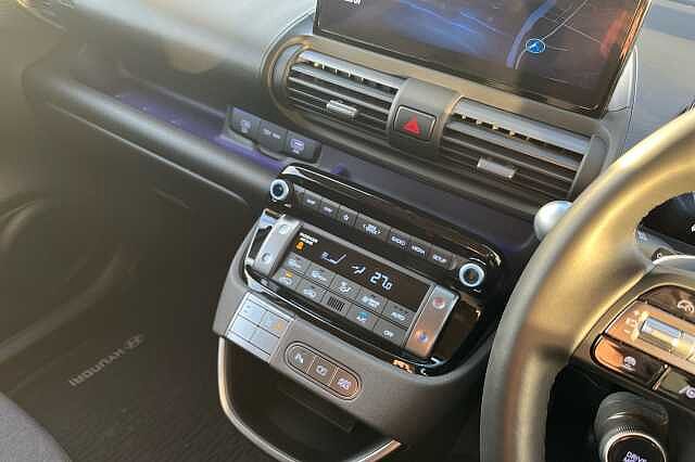 Hyundai INSTER 85kW 02 49kWh 5dr Auto Natural Ivory