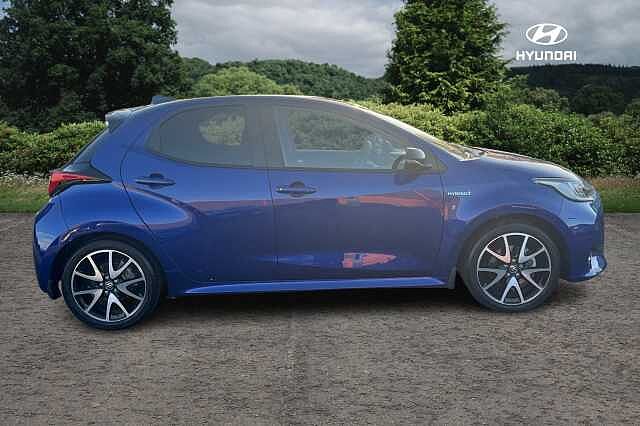 Toyota Yaris 1.5 Hybrid Dynamic 5dr CVT