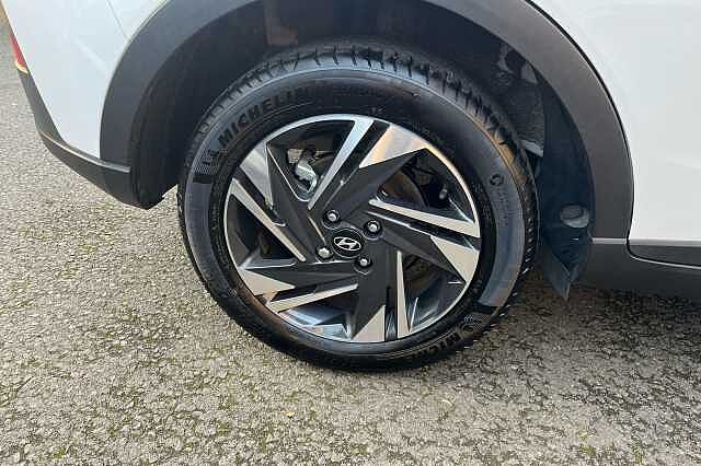 Hyundai Bayon T-GDI SE CONNECT MHEV