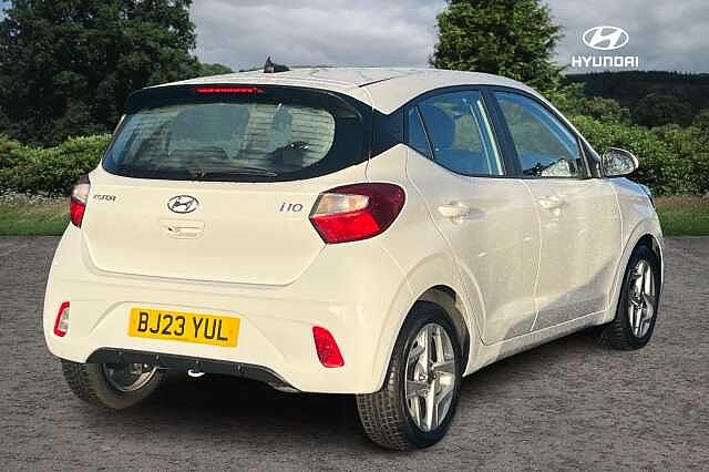 Hyundai I10 MPI SE CONNECT Atlas White
