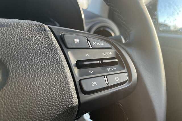 Hyundai I10 MPI SE CONNECT Atlas White