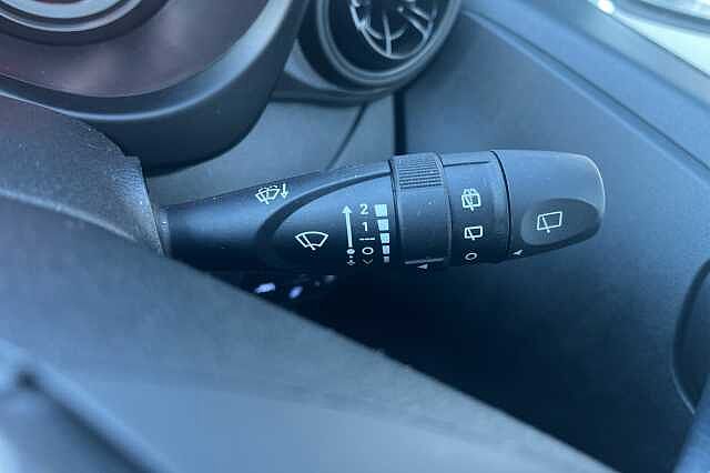 Hyundai I10 MPI SE Mangrove Green