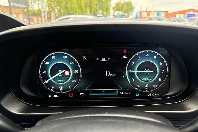Hyundai Bayon T-GDI PREMIUM MHEV
