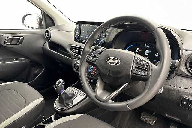 Hyundai I10 ADVANCE Mangrove Green