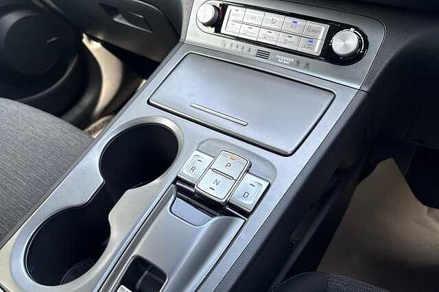 Hyundai Kona PREMIUM