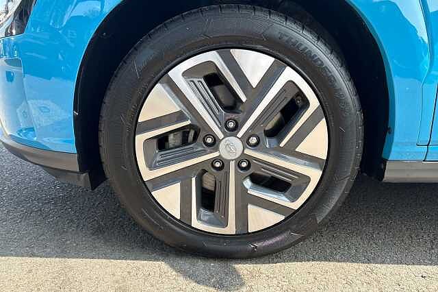 Hyundai Kona PREMIUM