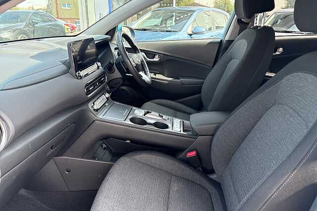 Hyundai Kona PREMIUM