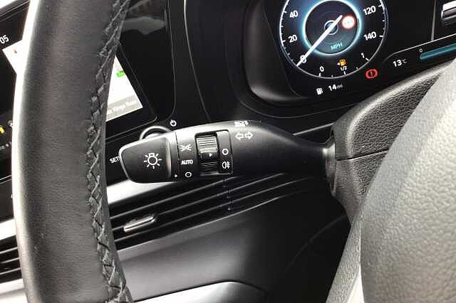 Hyundai Bayon T-GDI PREMIUM MHEV