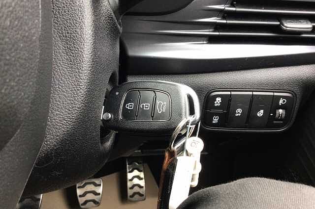 Hyundai Bayon T-GDI PREMIUM MHEV