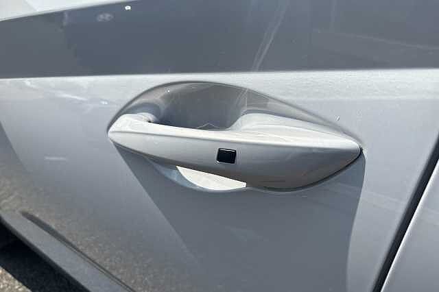Hyundai BAYON T-GDI TECH LINE Lumen Grey