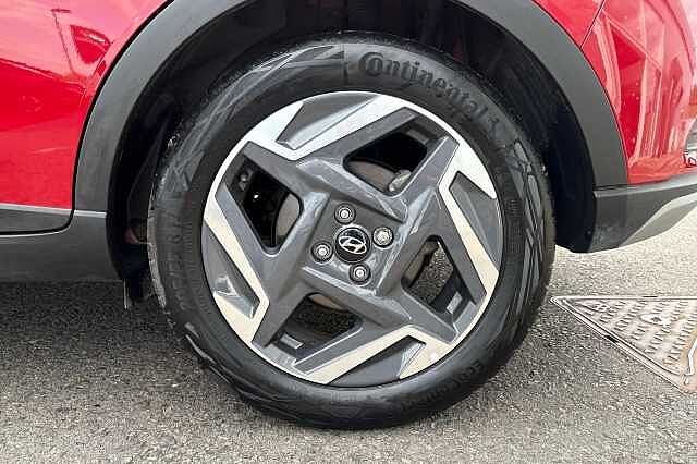 Hyundai BAYON T-GDI PREMIUM Dragon Red
