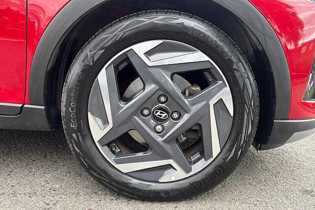 Hyundai BAYON T-GDI PREMIUM Dragon Red