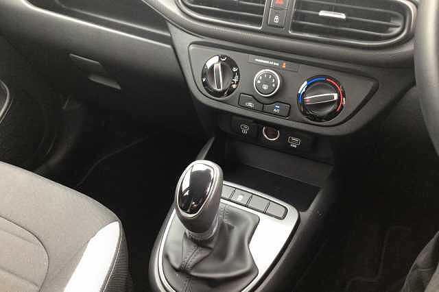 Hyundai I10 ADVANCE Aurora Grey
