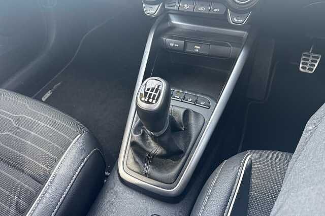 Kia Stonic GT-LINE S