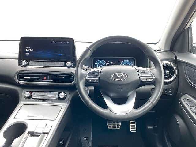 Hyundai KONA 150Kw Premium 64Kwh 5Dr Auto Atlas White