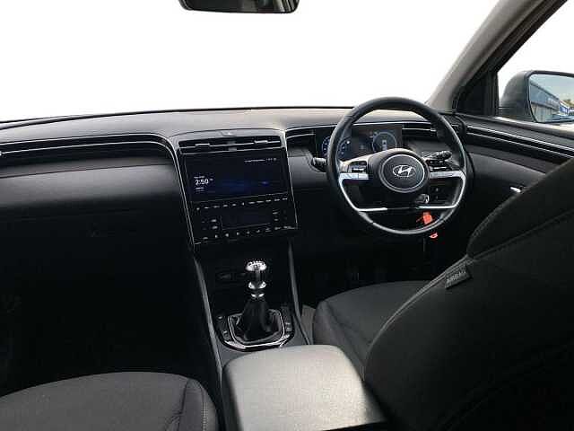 Hyundai TUCSON 1.6 Tgdi Se Connect 5Dr 2Wd Shimmering Silver