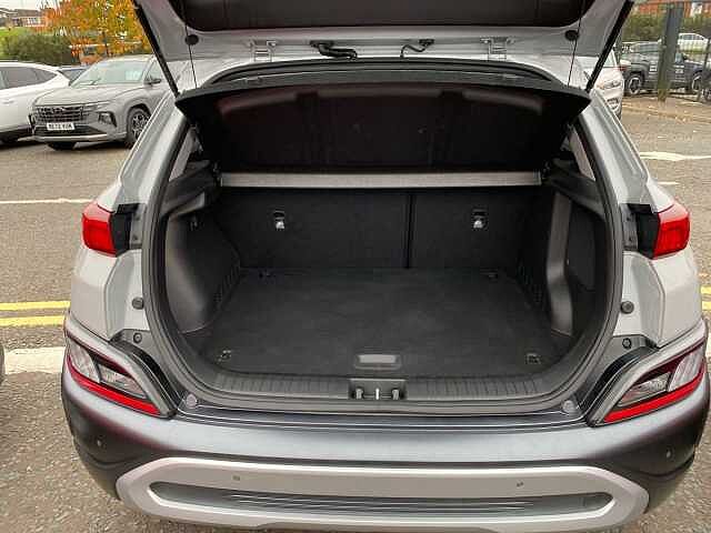 Hyundai KONA 1.6 Gdi Hybrid Premium 5Dr Dct Grey