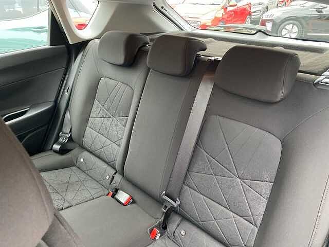 Hyundai BAYON 1.0 Tgdi 48V Mhev Se Connect 5Dr Dct