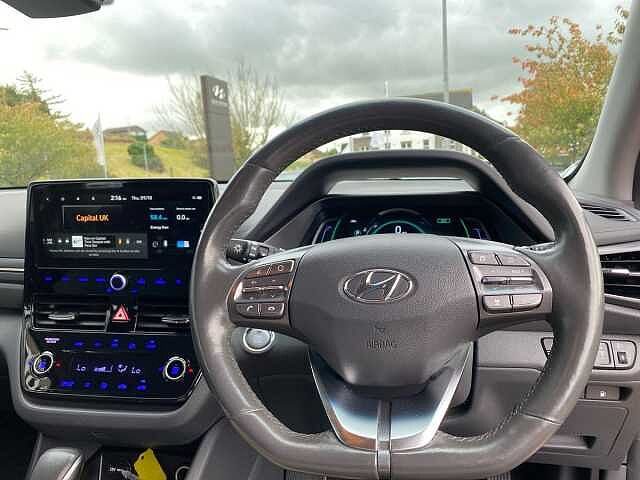 Hyundai IONIQ 1.6 Gdi Hybrid Premium 5Dr Dct
