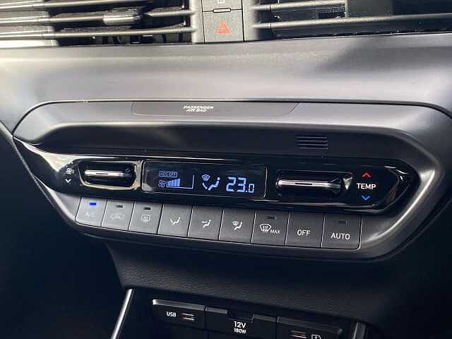 Hyundai BAYON 1.0 Tgdi 48V Mhev Premium 5Dr