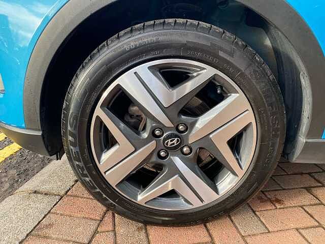 Hyundai BAYON 1.0 Tgdi 48V Mhev Premium 5Dr