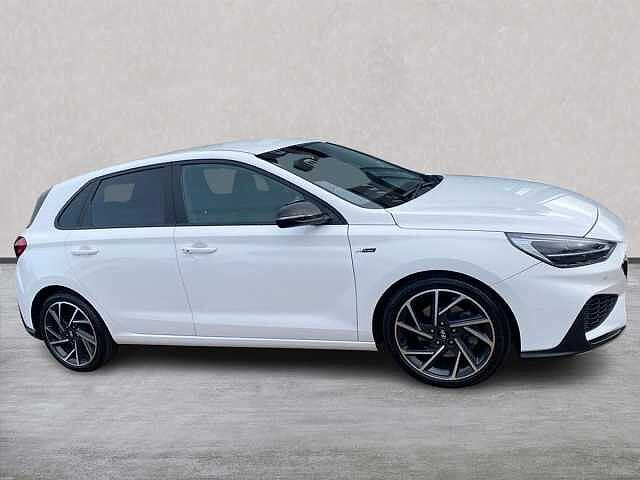 Hyundai I30 1.5T Gdi N Line 5Dr Polar White
