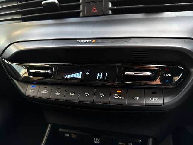 Hyundai BAYON 1.0 T-Gdi Mhev Premium Suv 5Dr Petrol Hybrid Manual Euro 6 (S/S) (100 Ps) Elemental Brass