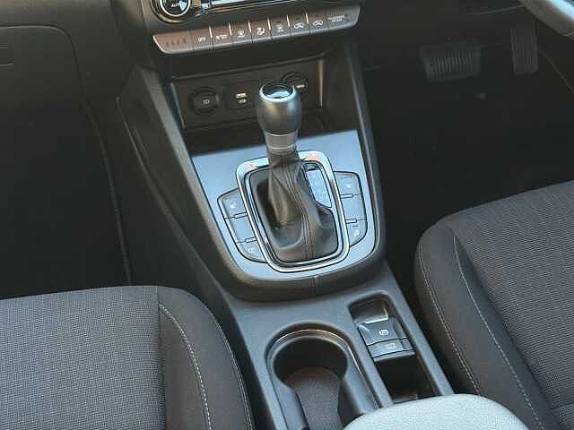 Hyundai KONA 1.6 H-Gdi Premium Suv 5Dr Petrol Hybrid Dct Euro 6 (S/S) (141 Ps)