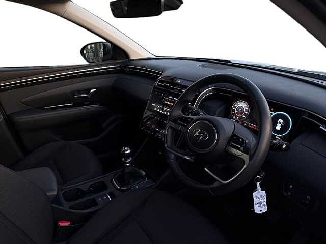 Hyundai TUCSON 1.6 T-Gdi Se Connect Suv 5Dr Petrol Manual Euro 6 (S/S) (150 Ps) Shimmering Silver
