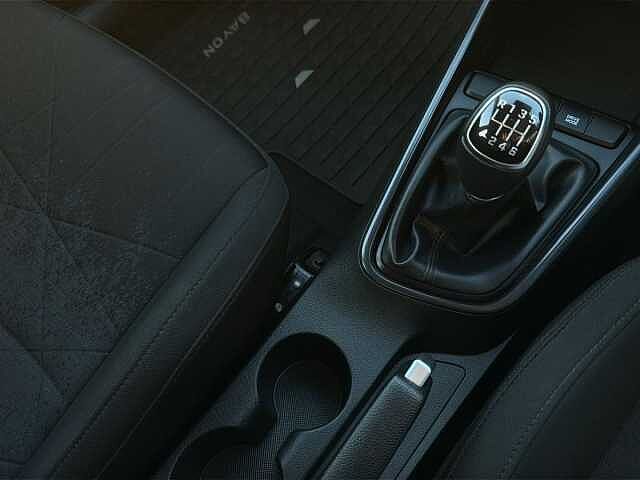 Hyundai BAYON 1.0 T-Gdi Mhev Se Connect Suv 5Dr Petrol Hybrid Manual Euro 6 (S/S) (100 Ps) Dragon Red