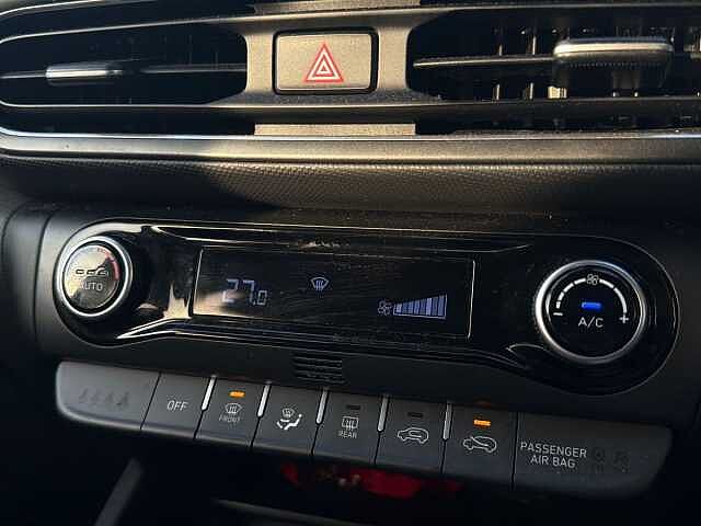 Hyundai KONA 1.0 T-Gdi Mhev Premium Suv 5Dr Petrol Hybrid Manual Euro 6 (S/S) (120 Ps) Atlas White